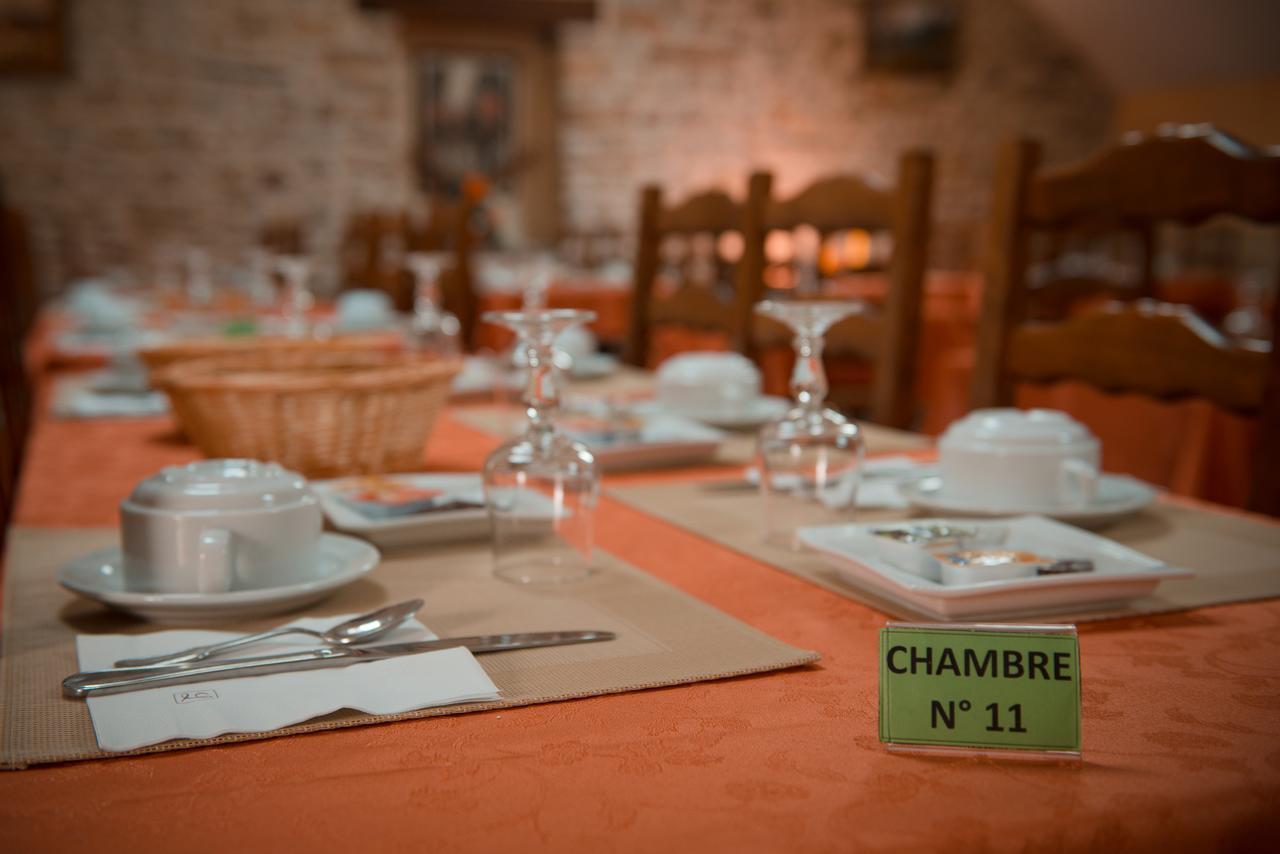 La Croix Verte - Le Relais Des Moulins Бан-дьо-Бретан Екстериор снимка